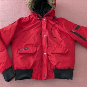 Vintage red Y2K ski jacket by Xtreme XPosure.